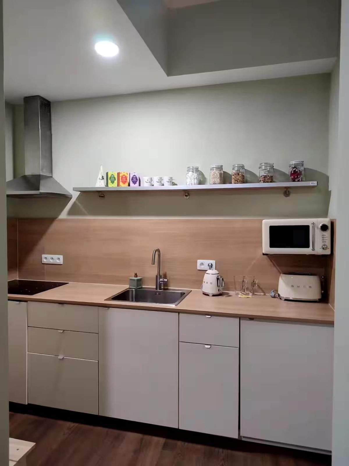 Center Location 1br Near Station! Appartement *